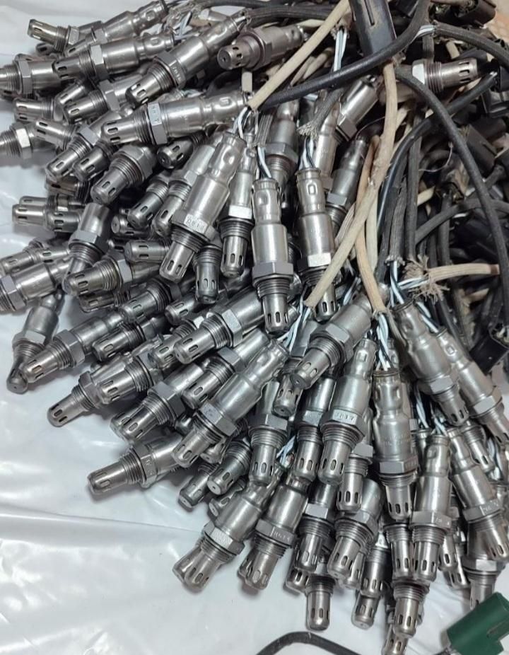 سنسور اکسیژن بوش آلمان/سوزن انژکتور/دوسال گارانتی|قطعات یدکی و لوازم جانبی|مشهد, شهرک رازی (شهرک غرب)|دیوار