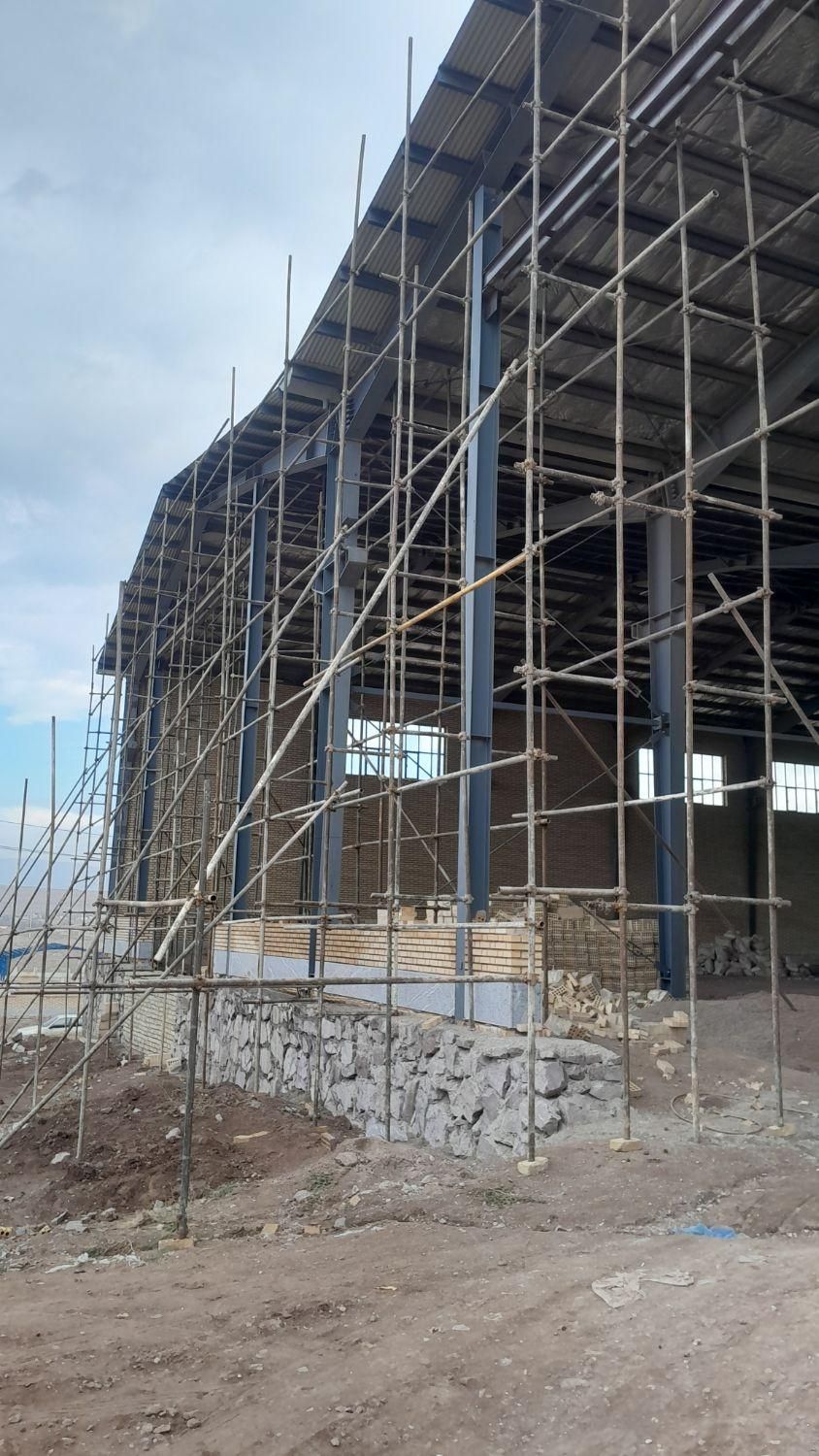 نصب هرگونه داربست  (  چهارپایه تابلوبنر. )|خدمات پیشه و مهارت|قزوین, |دیوار