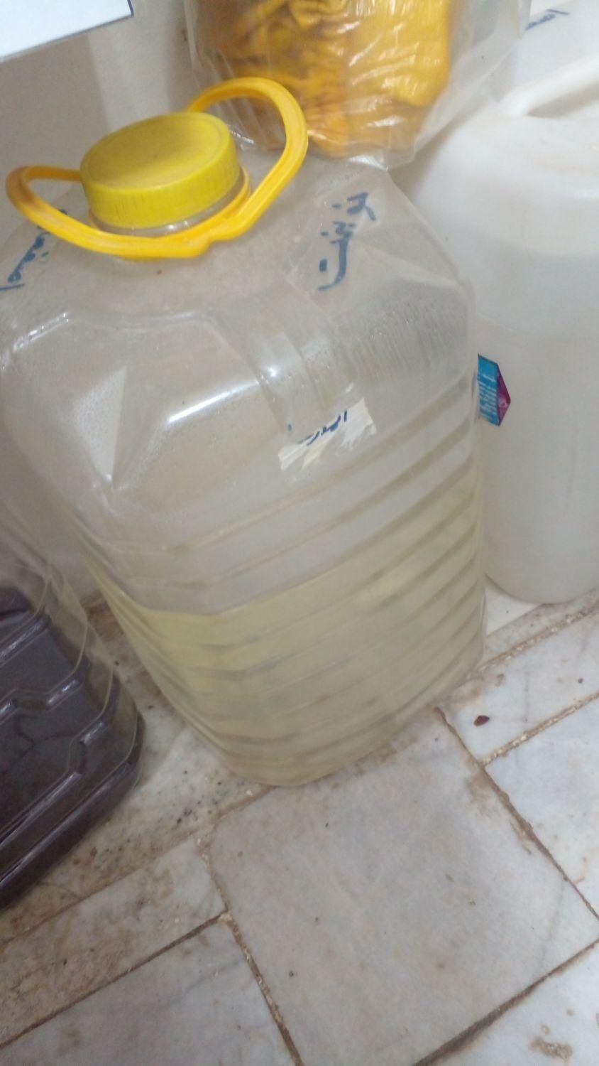 گالون ۲۰ لیتری|ظروف نگهدارنده، پلاستیکی، یکبارمصرف|اصفهان, اندوان|دیوار