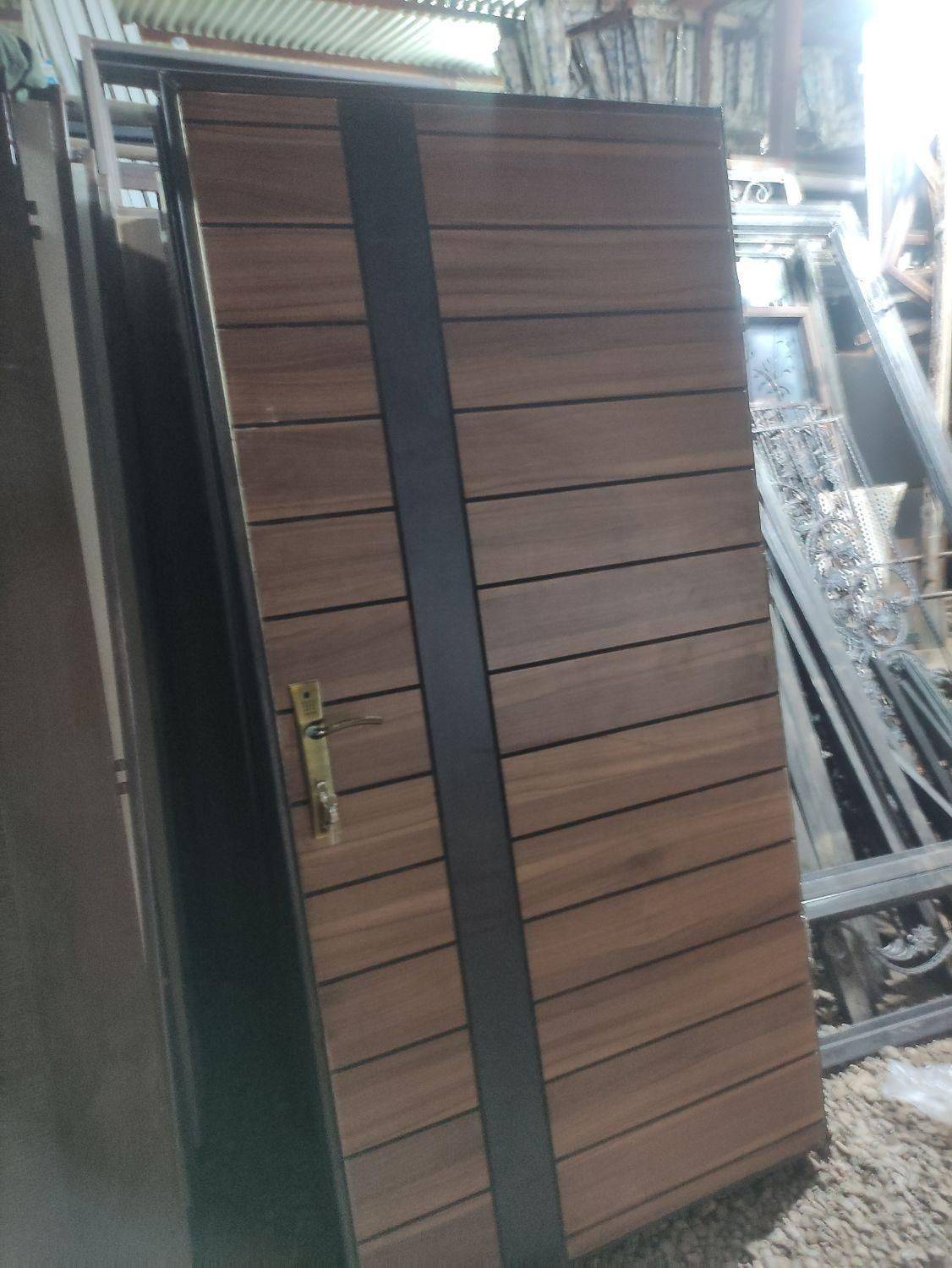 چوبی با چهار چوب کف پهن|مصالح و تجهیزات ساختمان|قم, دانش|دیوار