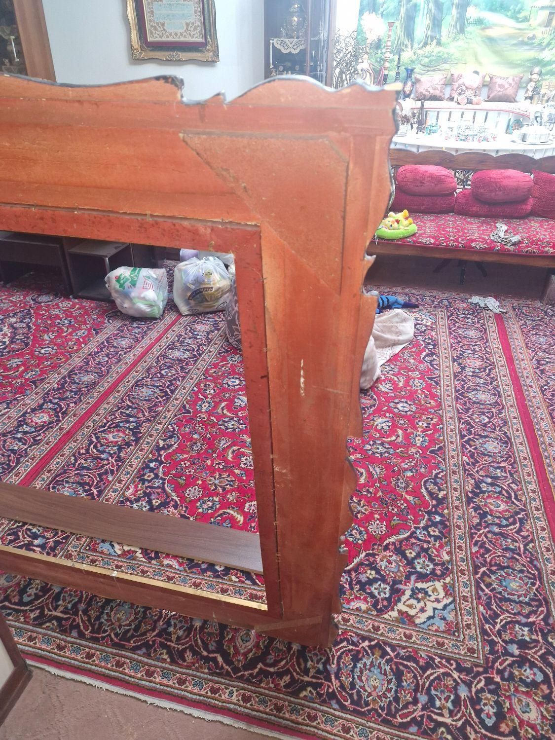 قاب چوب طلایی کارشده|تابلو، نقاشی، عکس|کرج, اتحاد|دیوار