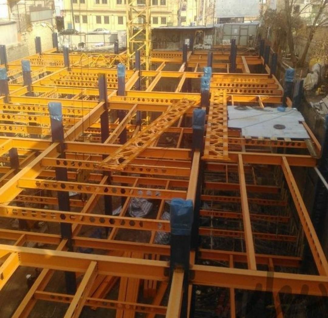 جوشکاری حرفه‌ای اسکلت با ۲۹ سال تجربه|خدمات پیشه و مهارت|ساوه, |دیوار