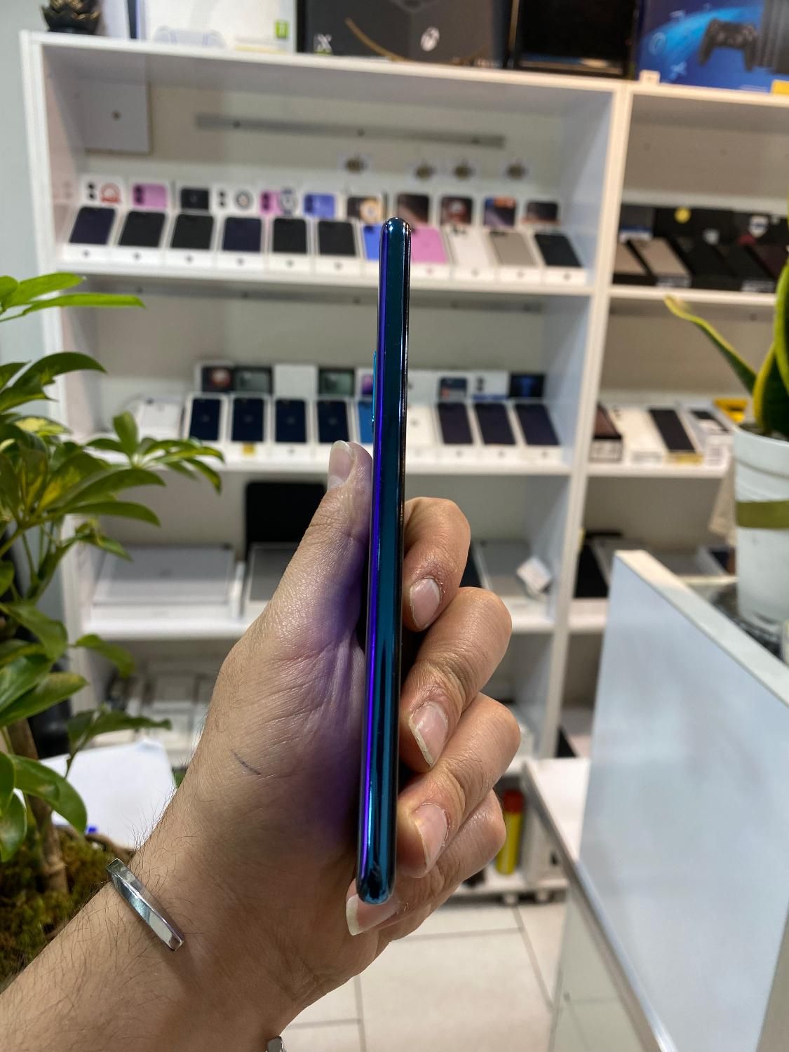 بهتر از A06 بگیر هواوی P30 Lite حافظه ۱۲۸/۴|موبایل|کرج, کوی امامیه|دیوار