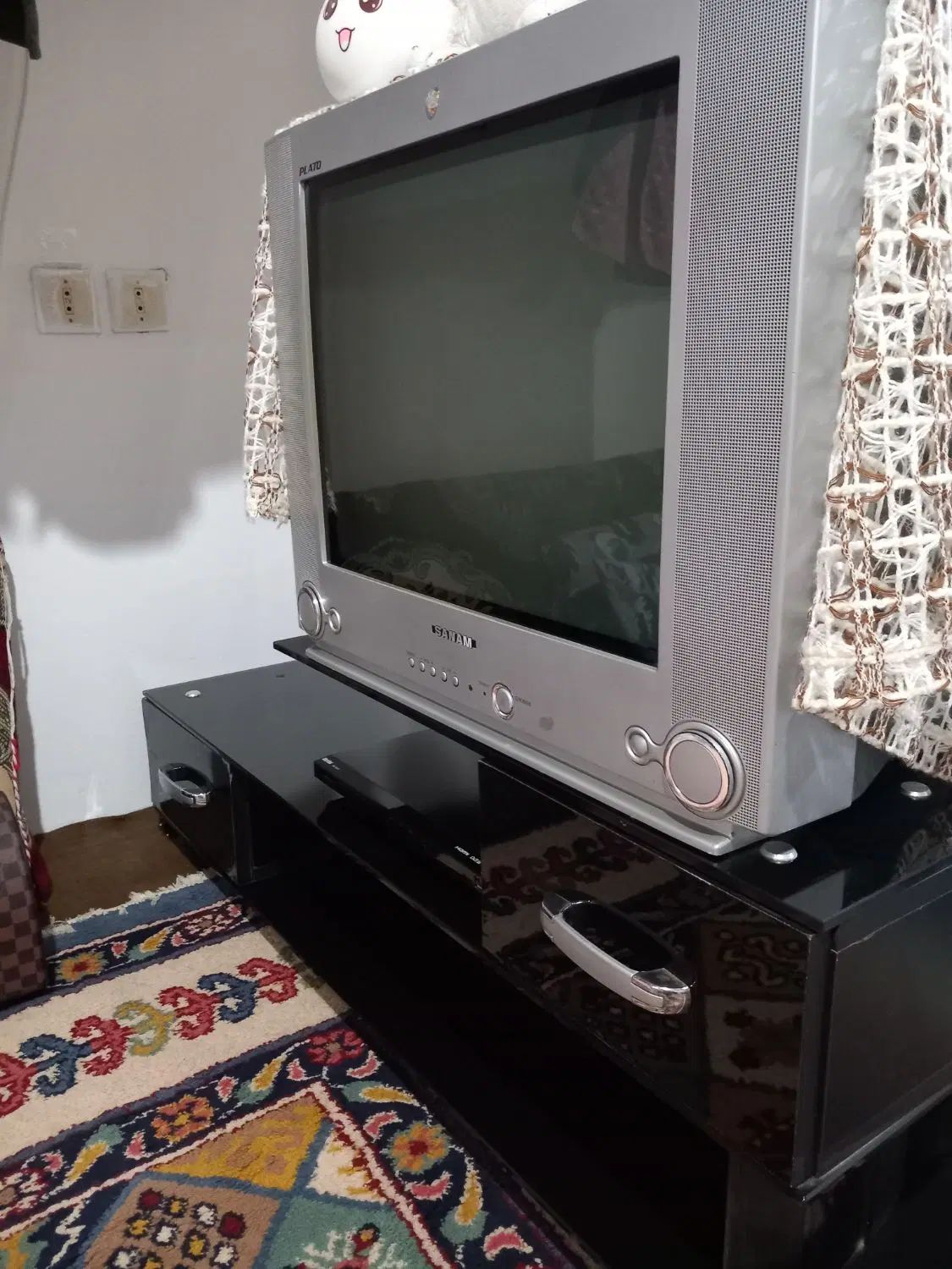 فروش‌تلویزیون‌صنام۲۱‌دیجیتال‌مارشال‌ومیزتلویزیون|تلویزیون و پروژکتور|لنگرود, |دیوار