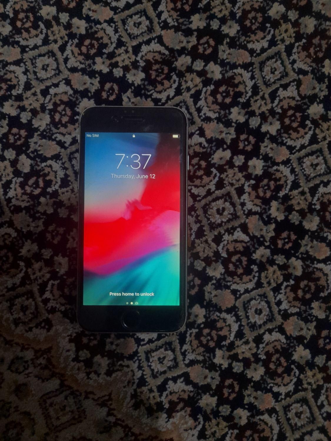 اپل iPhone 6 با حافظهٔ ۱۶ گیگابایت|موبایل|شیراز, لب آب|دیوار