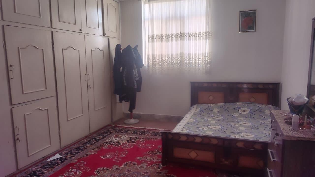 منزل آپارتمانی ویلایی ۲۷۰ متری سه طبقه سندتک برگ|فروش خانه و ویلا|اصفهان, عمان سامانی|دیوار