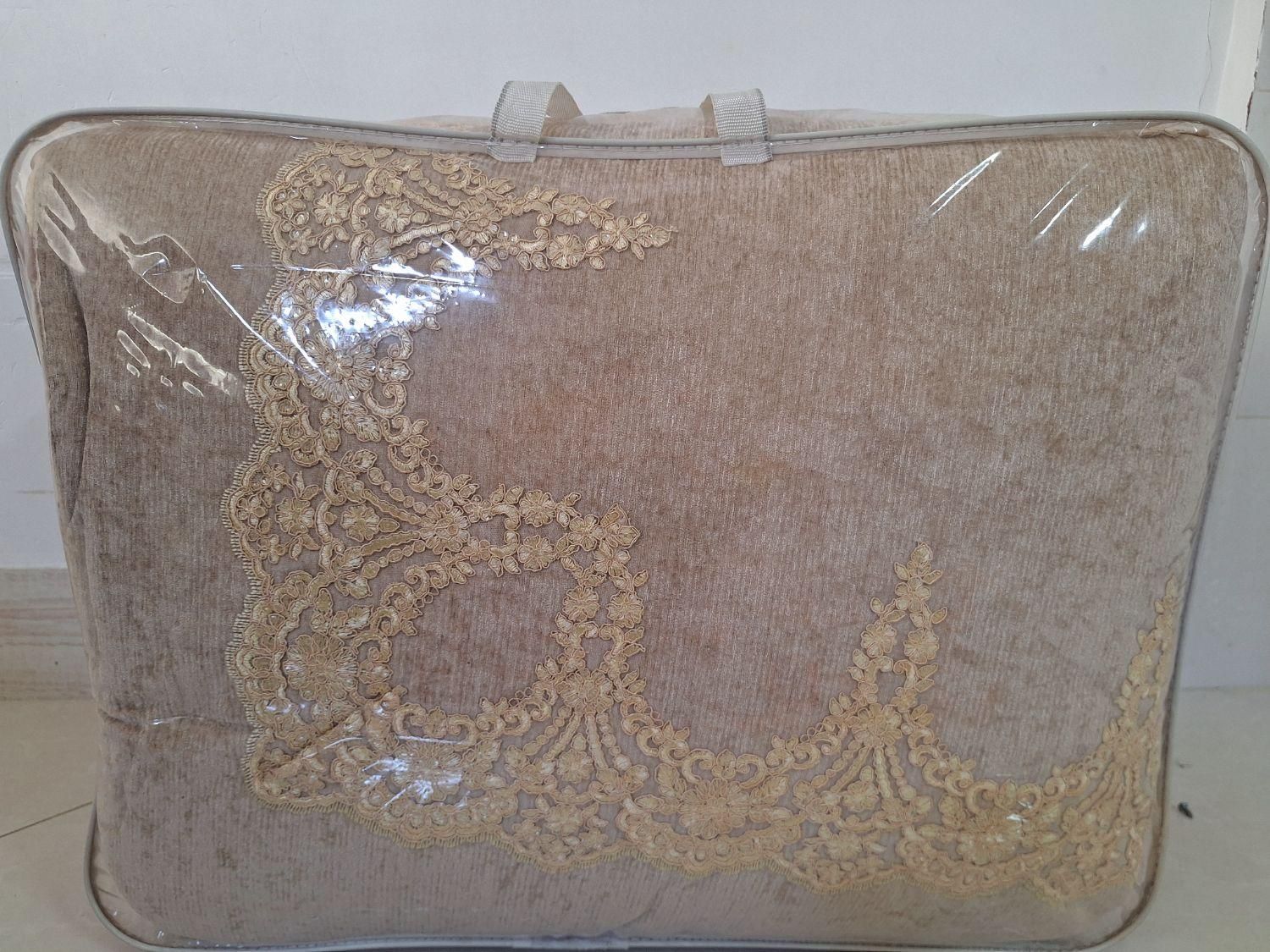 روتختی دانتل مناسب جهیزیه|رختخواب، بالش، پتو|نیشابور, مدرس|دیوار