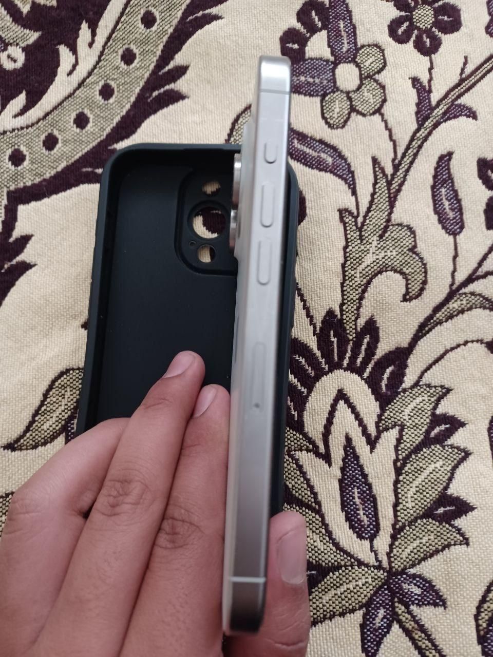 ایفون iphone15pro با حافظه۱۲۸گیگابایت استفاده نشده|موبایل|تهران, افسریه|دیوار