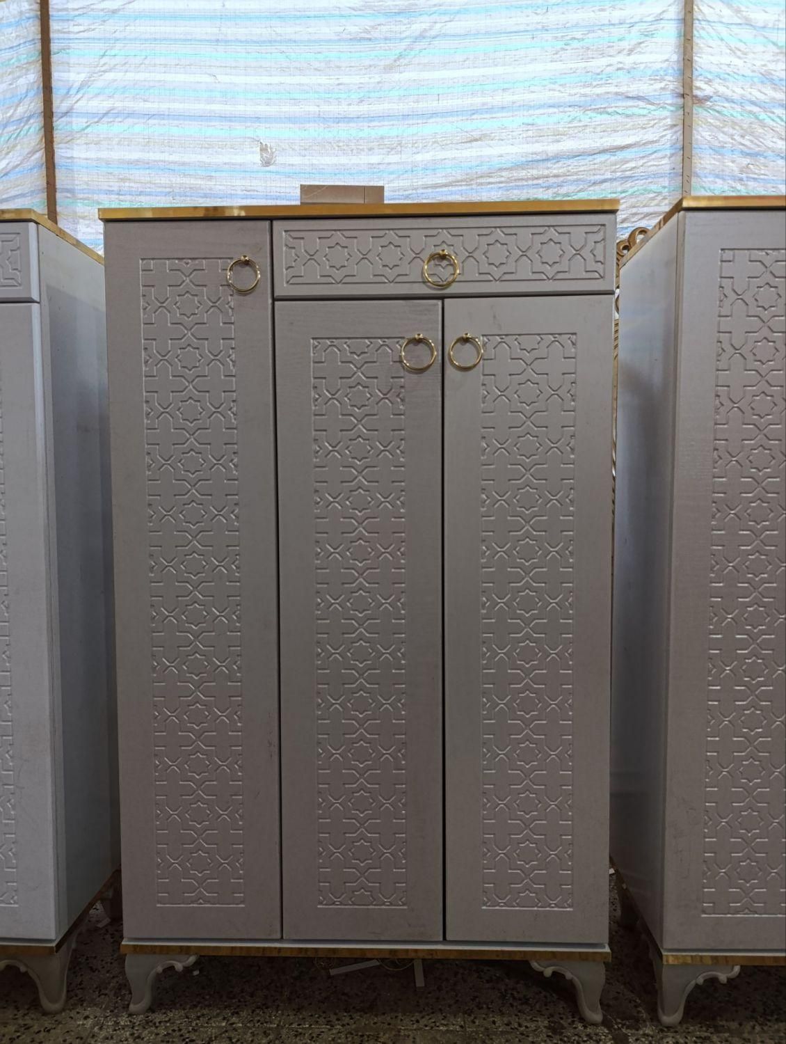 جاکفشی خیلی بزرگ|جاکفشی، کمد، دراور|اردبیل, |دیوار