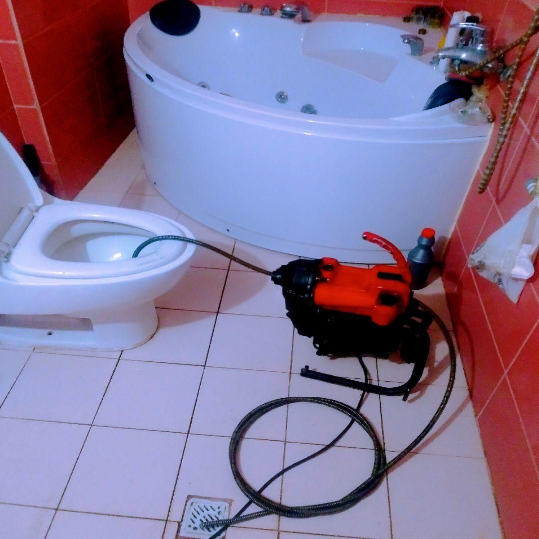 چاه بازکن کل شرق فنر زنی بازکردن فاظلاب کن وگرفتگی|خدمات پیشه و مهارت|تهران, تهرانپارس غربی|دیوار