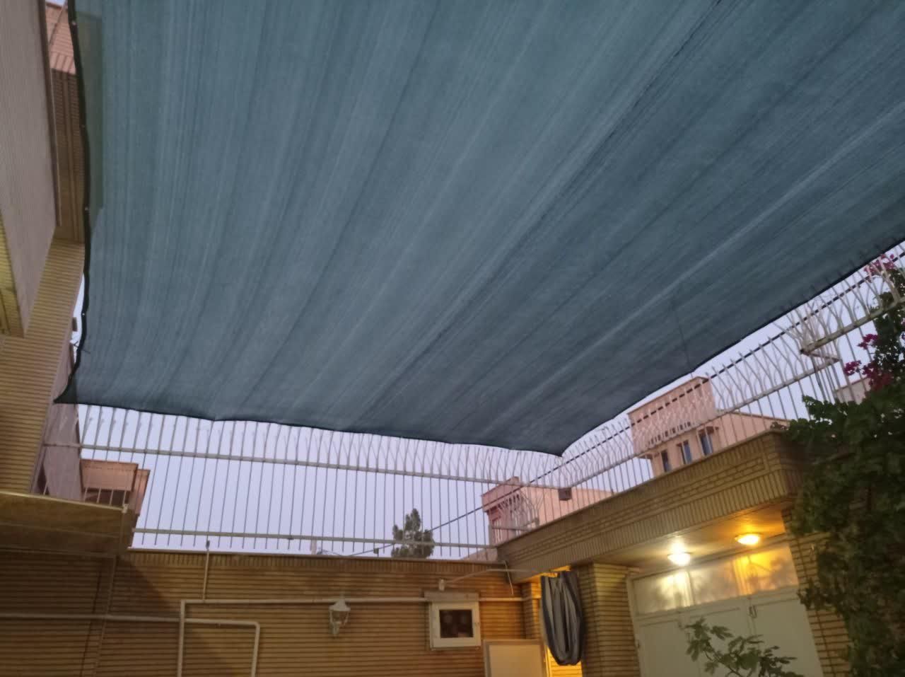 نصب سایبان (پارچه شید)|خدمات پیشه و مهارت|قم, قلعه یزدیها|دیوار