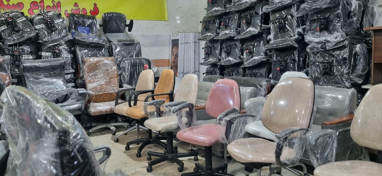 صندلی چرخدار جکدار اداری|مبلمان اداری|مشهد, عبادی|دیوار