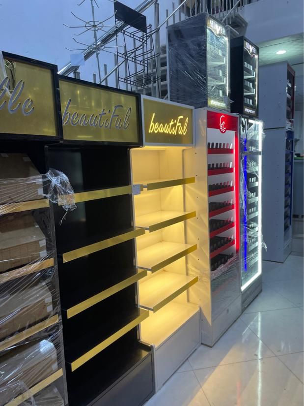 استند سیگار و تنباکو تیرکس خیابان حنای|فروشگاه و مغازه|بجنورد, |دیوار