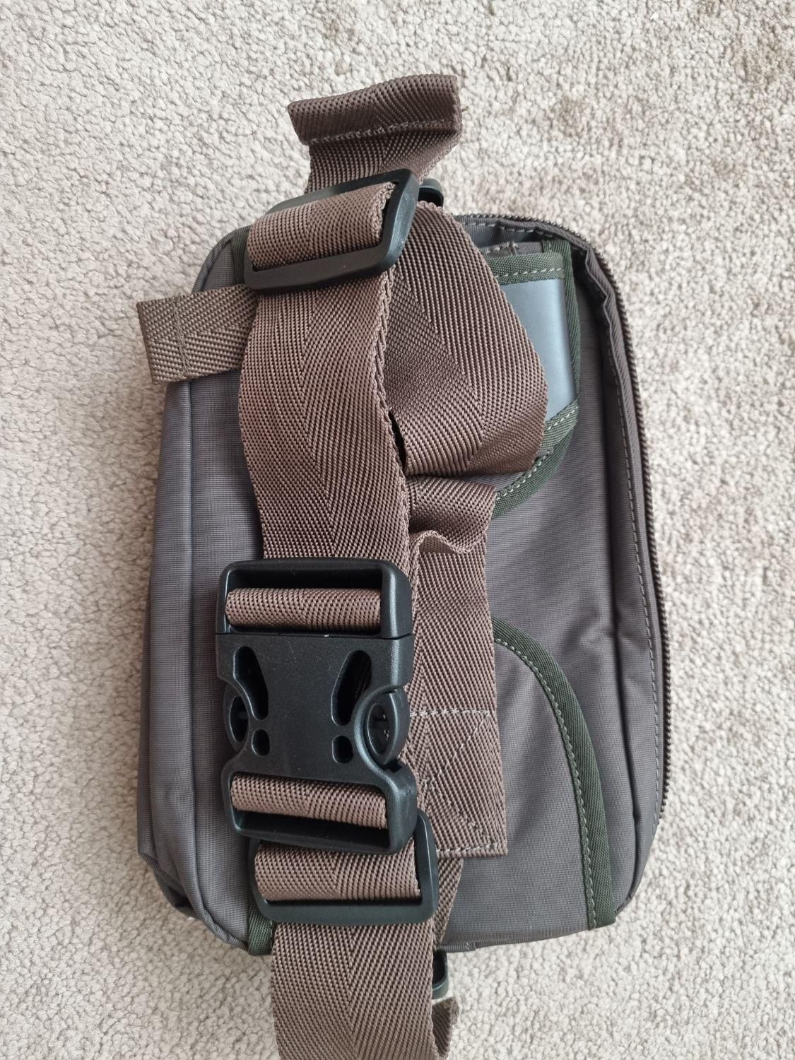 کیف کمری برند Hengli|کیف، کفش، کمربند|اصفهان, باغ فردوس|دیوار