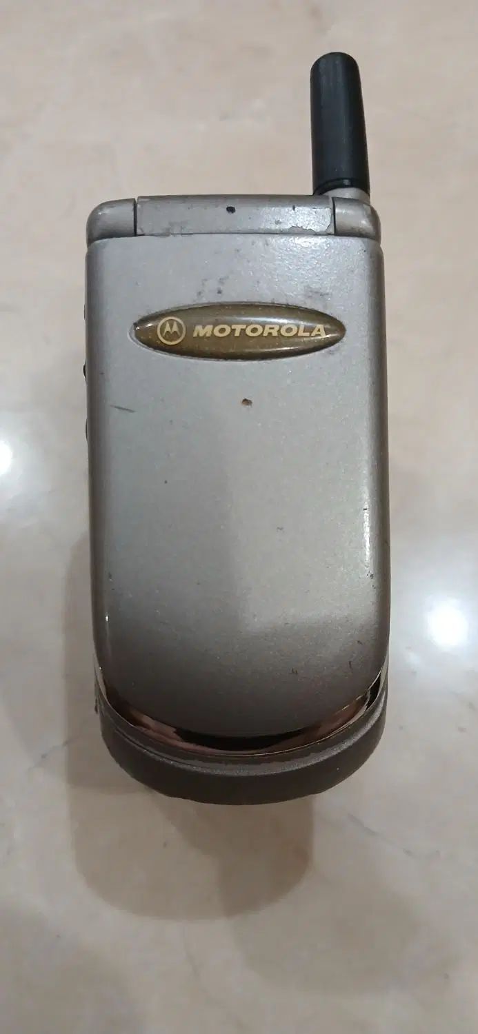 گوشی عتیقه MOTOROLA آمریکایی|موبایل|تهران, فردوس|دیوار