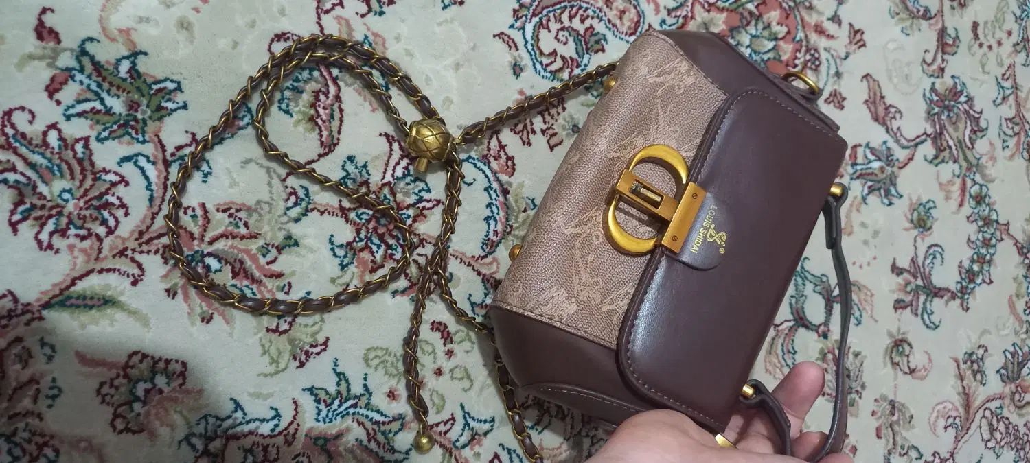 کیف وارداتی بسیار شیک و زیبا برند لویس شیدای|کیف، کفش، کمربند|تهران, کیانشهر|دیوار