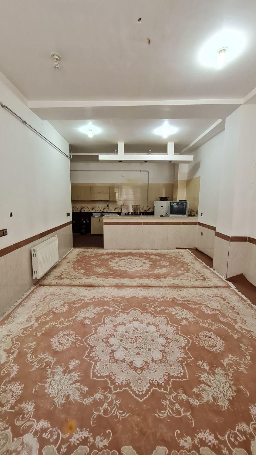 سویئت ومنزل اجاره نزدیک بازار (هتل آپارتمان)سویت|اجارهٔ کوتاه‌مدت آپارتمان و سوئیت|بانه, |دیوار