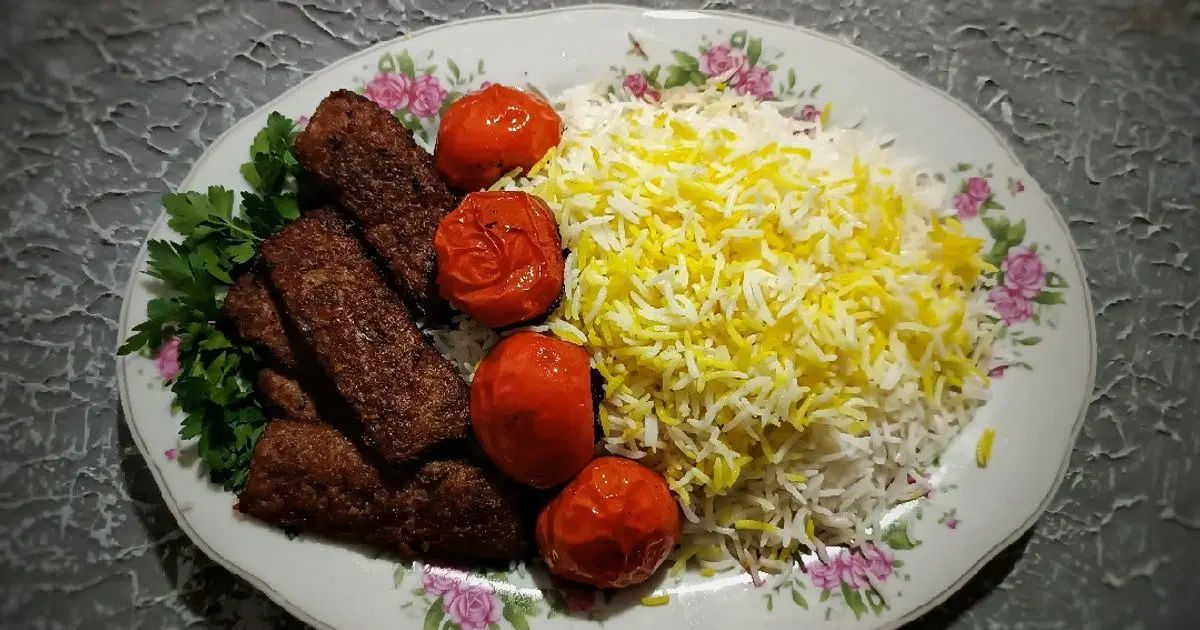 سالم‌ترین و بهترین نمونه همبرگر و کباب لقمه|خوردنی و آشامیدنی|تهران, اوین|دیوار