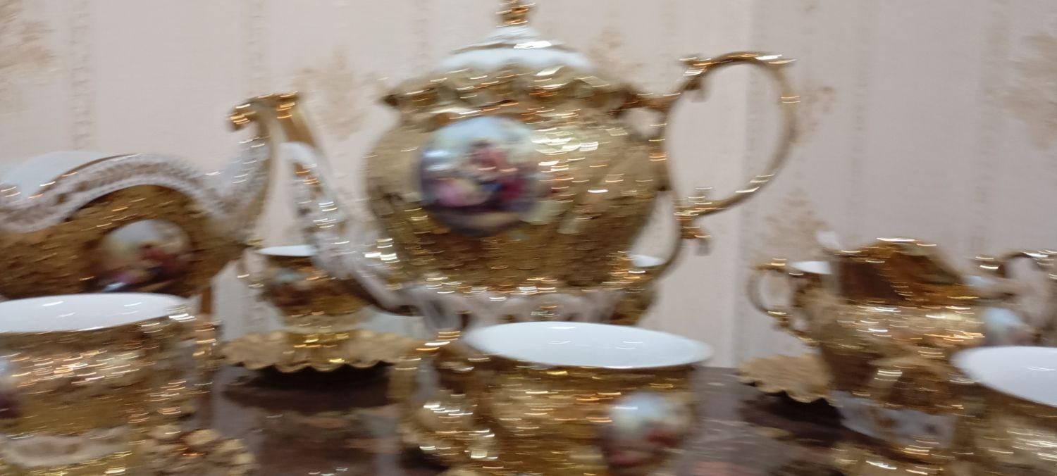 یک دست سرویس چایخوری و شکلات خوری مارک گبیر|صنایع دستی و سایر لوازم تزئینی|تهران, افسریه|دیوار