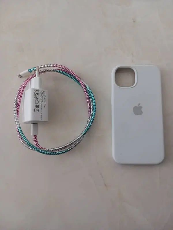 اپل iPhone 13 با حافظهٔ ۱۲۸ گیگابایت|موبایل|کرمانشاه, |دیوار