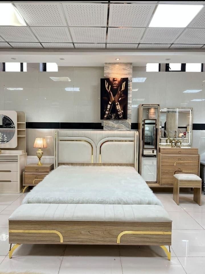 تخت خواب گلد|تخت و سرویس خواب|اردکان, |دیوار