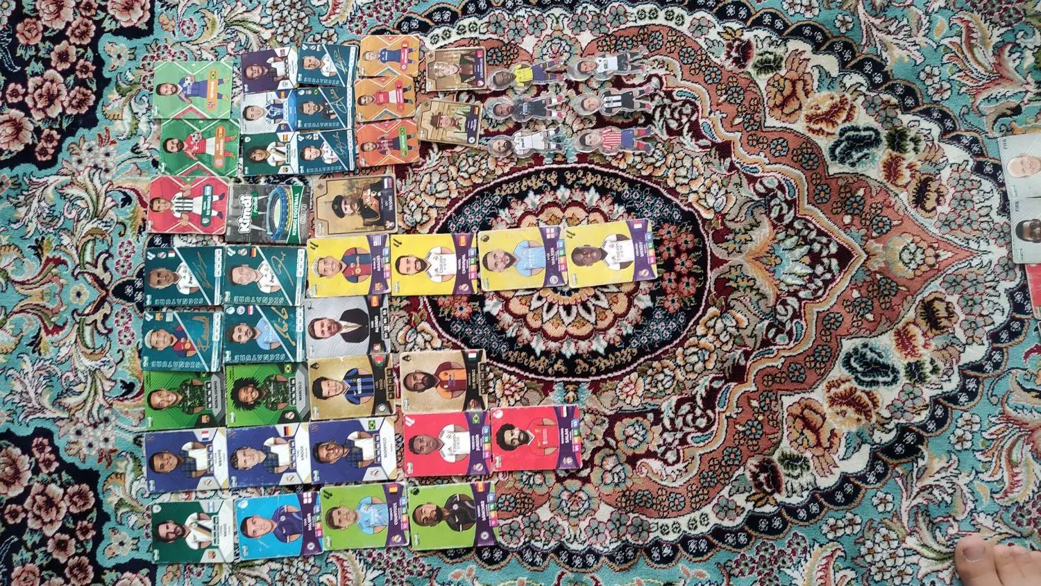 کیمدی|اسباب‌‌بازی|مشهد, کارمندان دوم|دیوار