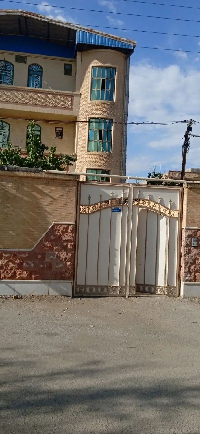اجاره آپارتمان ۸۰ متری ۲ خوابه طبقه ۱بلوار دانشگاه|اجارهٔ آپارتمان|بافت, |دیوار
