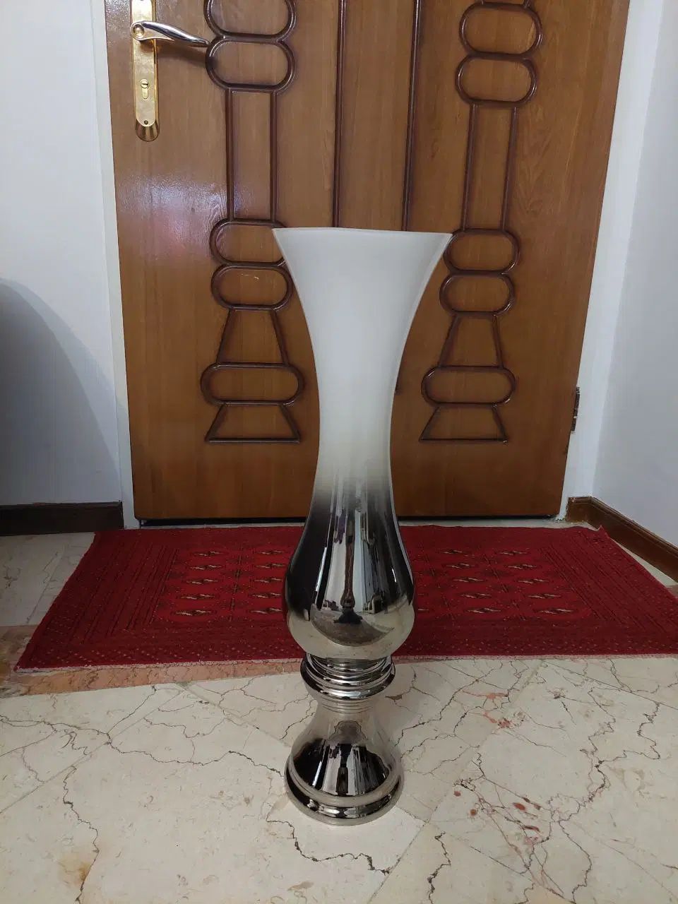 گلدان بزرک  سالنی|صنایع دستی و سایر لوازم تزئینی|تهران, جنت‌آباد جنوبی|دیوار