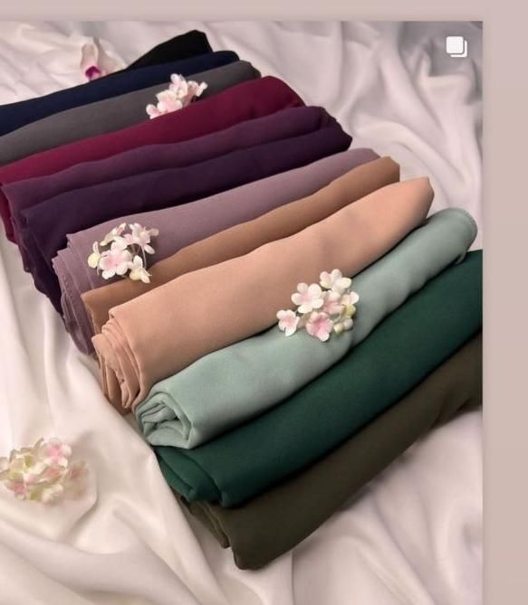 شال کلاهدار|لباس|گرگان, |دیوار