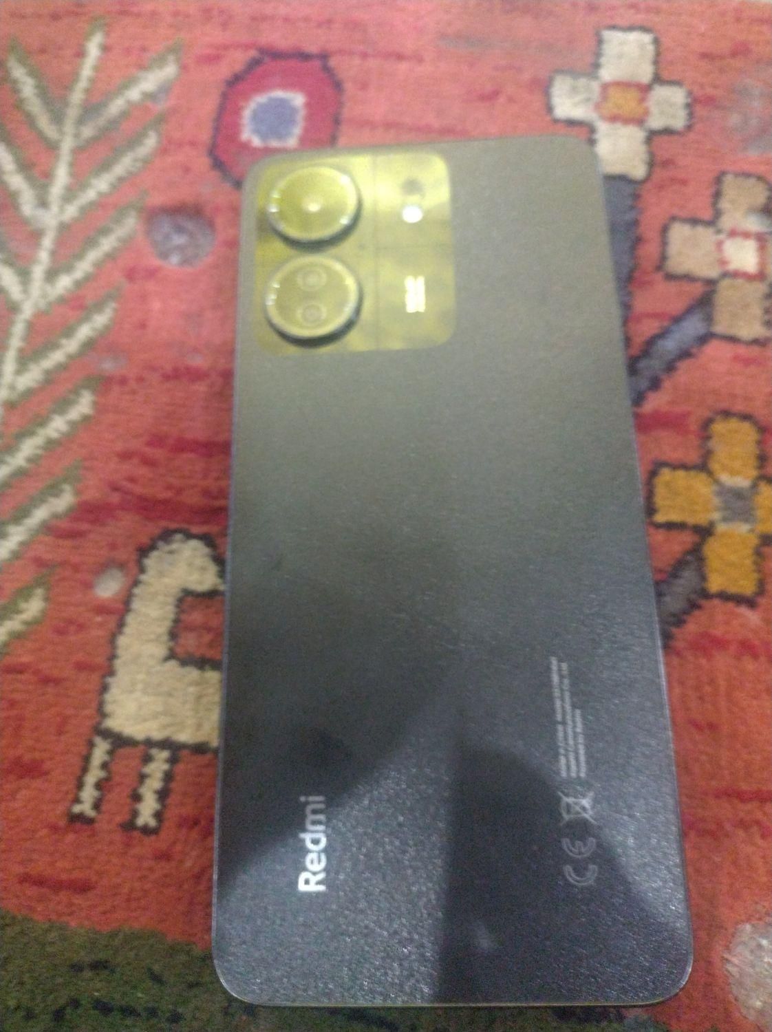 گوشی c13|موبایل|اصفهان, باتون|دیوار