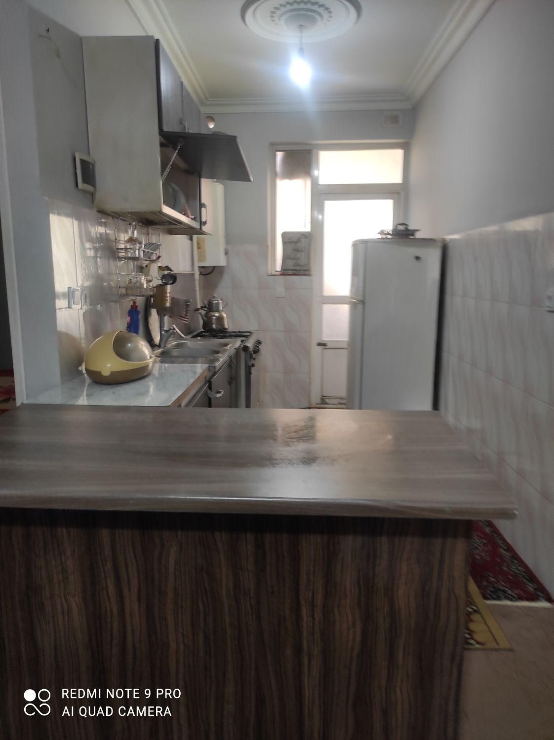 اجاره روزانه/هفتگی/ماهانه مستقل کولر دار درب جدا|اجارهٔ کوتاهمدت آپارتمان و سوئیت|رشت, حمیدیان|دیوار