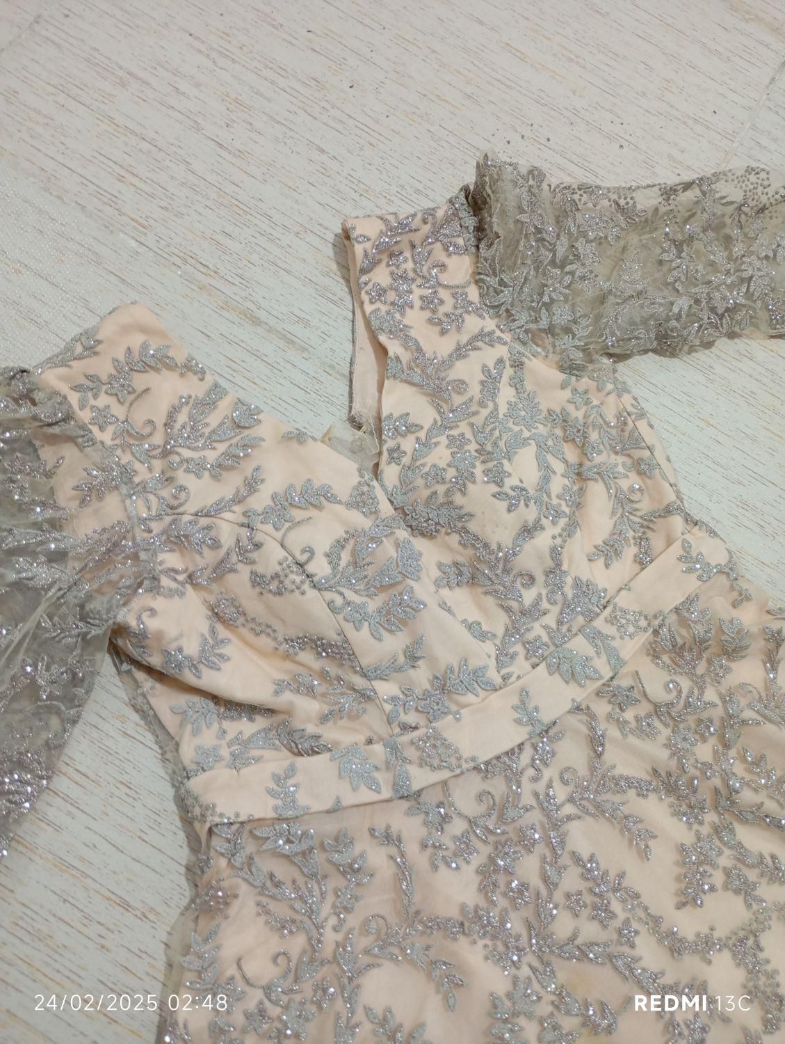 لباس مجلسی کرم رنگ اکلینی|لباس|قم, نیروگاه|دیوار