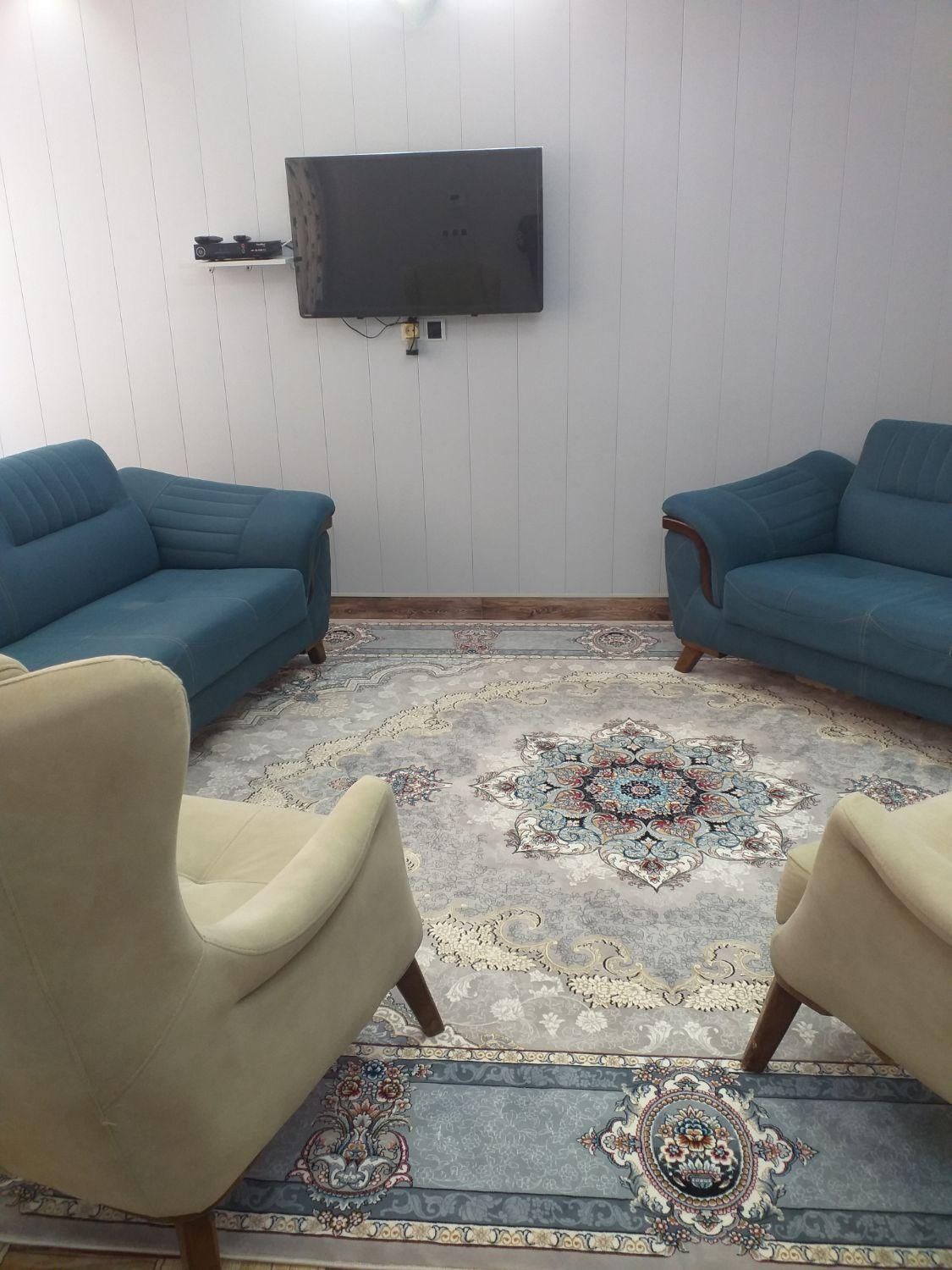 منزل مبله دوخواب ونک خواب و سه پارکینگ درکاشان|اجارهٔ کوتاه‌مدت آپارتمان و سوئیت|کاشان, فاز ۲ ناجی آباد|دیوار