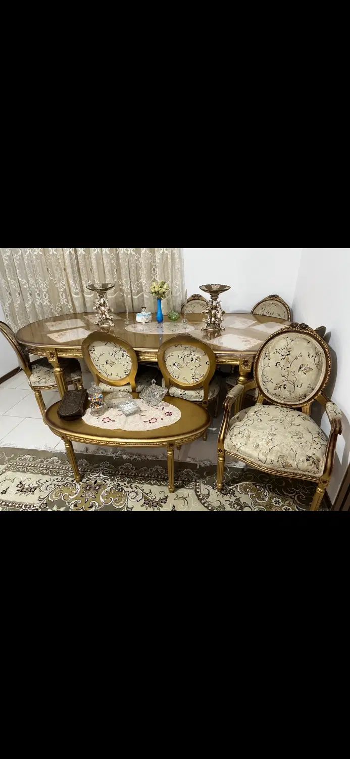 نهارخوری ۷ نفره و۴ عدد مبل تکی|مبلمان خانگی و میز عسلی|کرج, منطقه ویژه اقتصادی پیام|دیوار