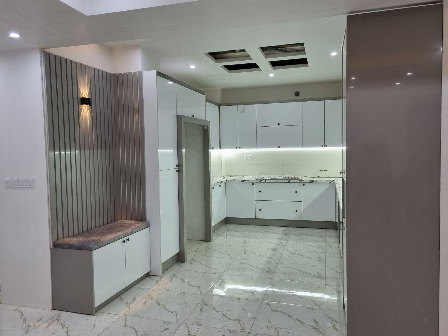 کابینت و کمددیواری سفید براق|مصالح و تجهیزات ساختمان|پردیس, فاز ۲|دیوار