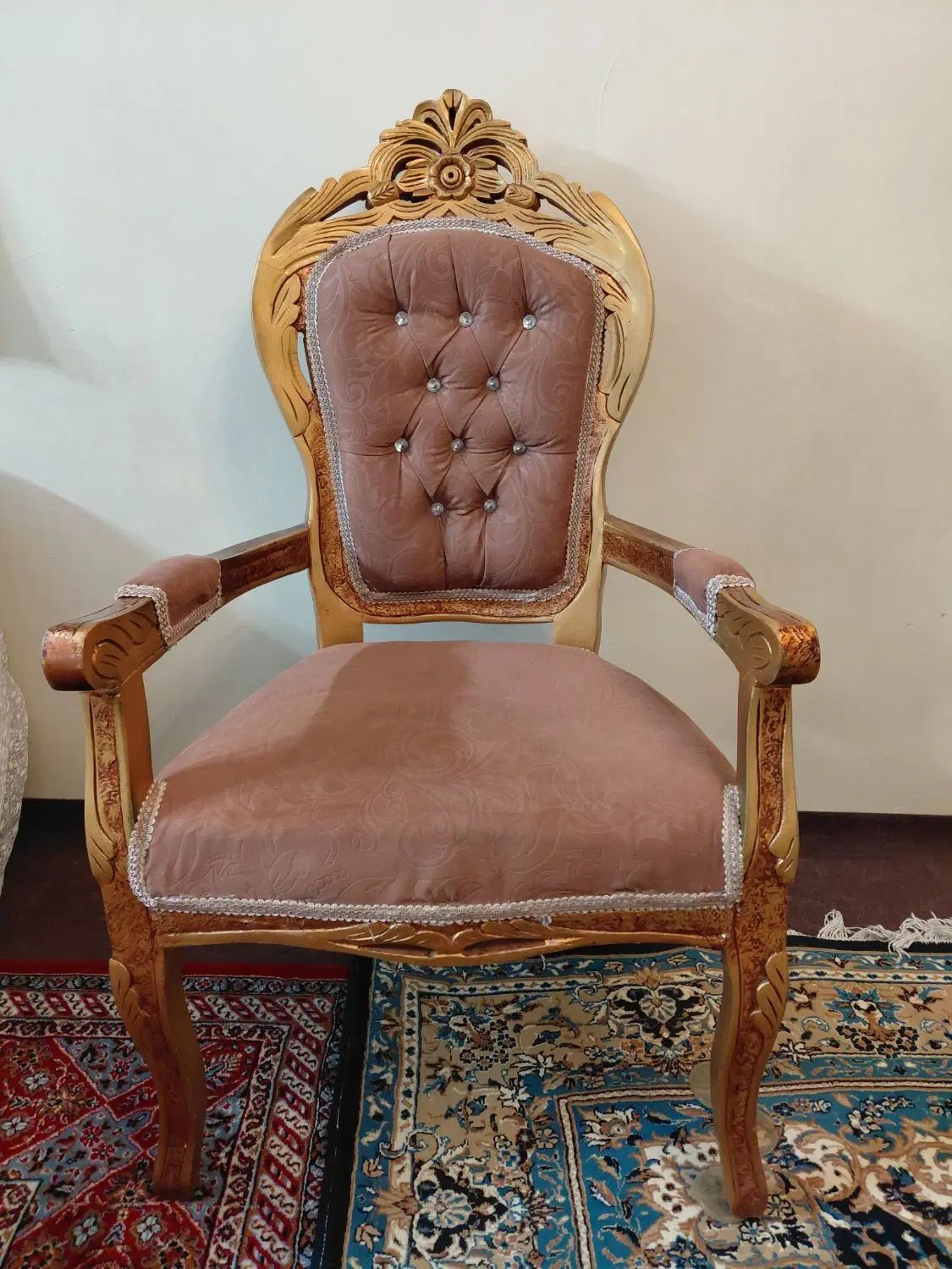 مبل سلطنتی همراه با پیراهن مبل|مبلمان خانگی و میز عسلی|کرج, احدآباد|دیوار