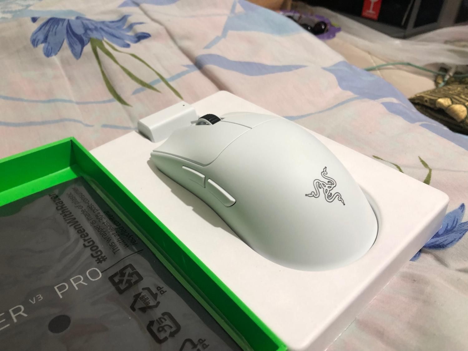 موس  گارانتیدارRazer viper 3 pro 35K white edition|قطعات و لوازم جانبی رایانه|تهران, پاسداران|دیوار