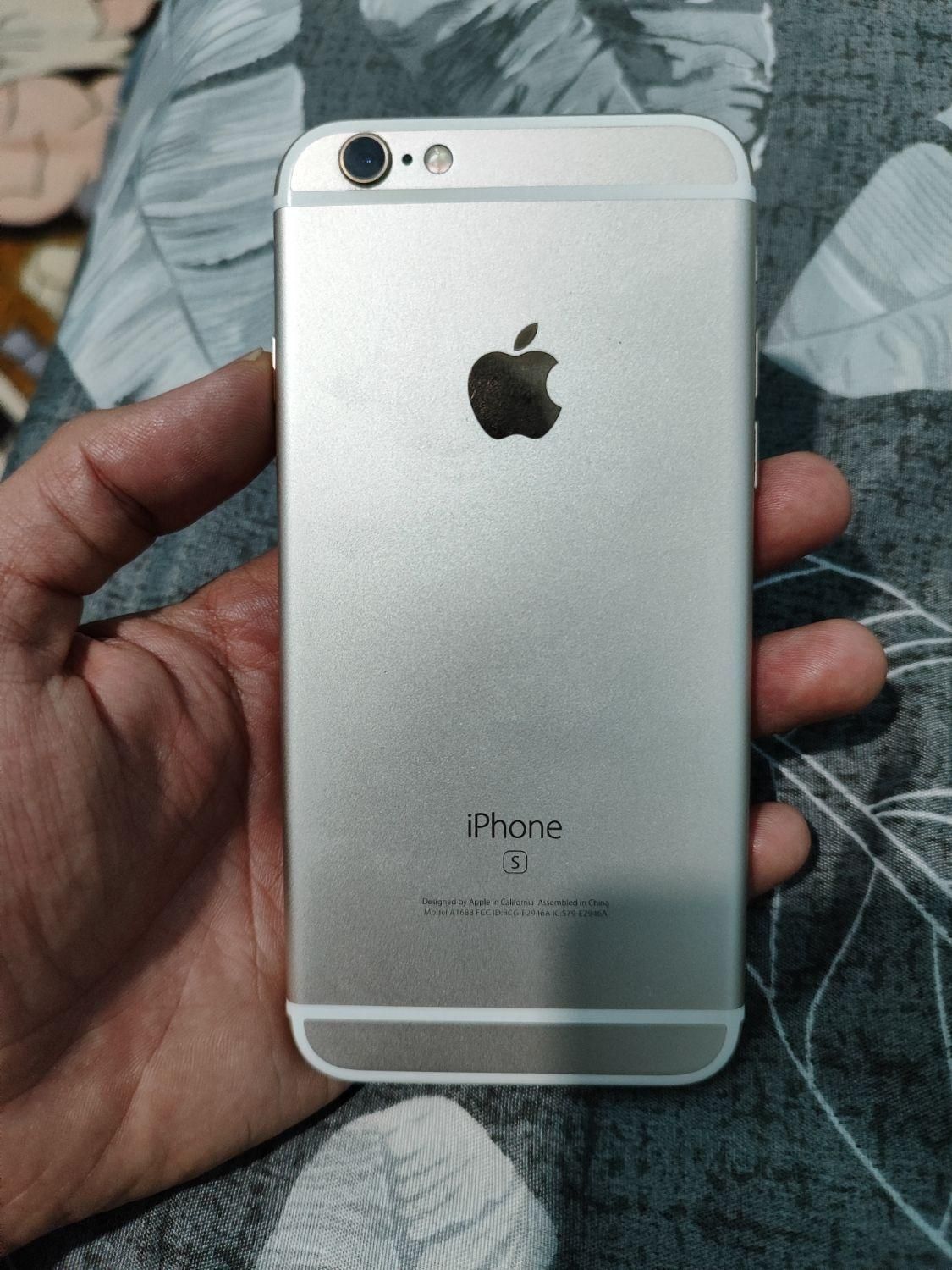 اپل iPhone 6 با حافظهٔ ۱۶ گیگابایت|موبایل|فسا, |دیوار