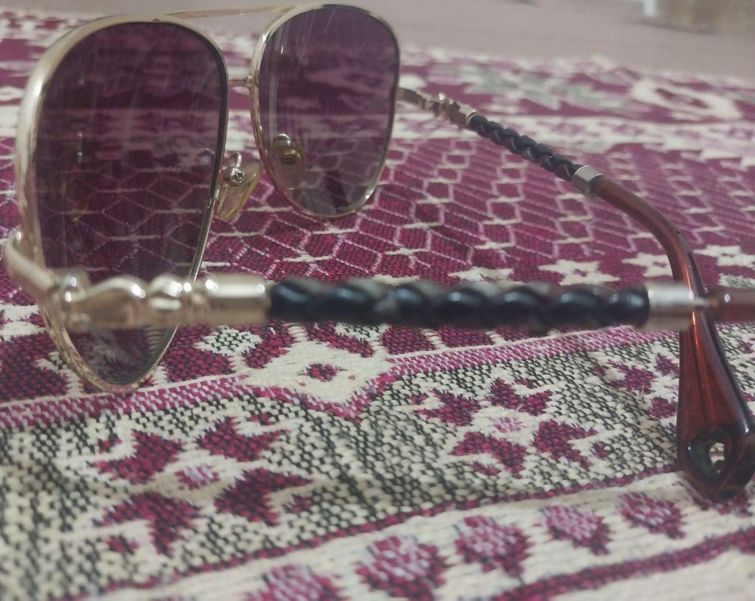 عینک|زیورآلات و اکسسوری|بروجرد, |دیوار