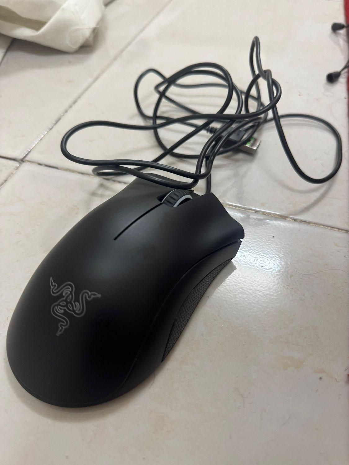 موس razer deathadder essential ۲ هفته استفاده شده|قطعات و لوازم جانبی رایانه|مشهد, ده دی|دیوار