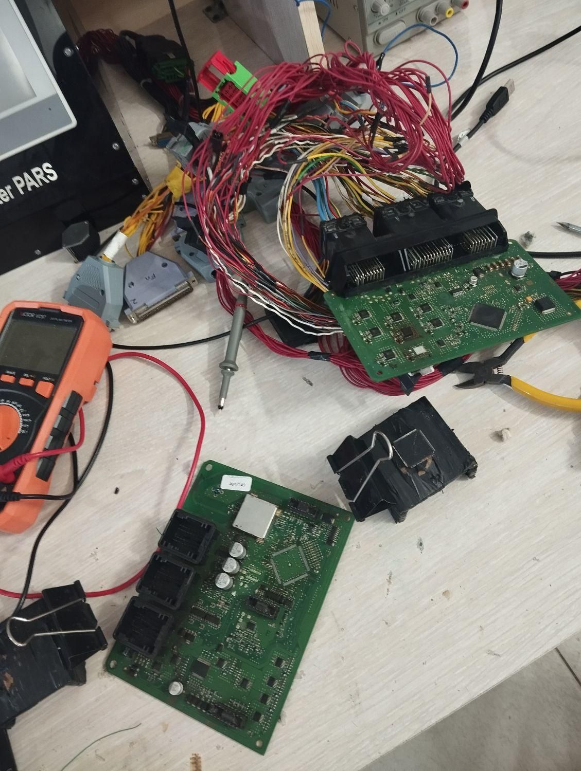 تعمیرایسیو کامپیوتر ماشین مالتی پلکس آموزش ECU CCN|خدمات موتور و ماشین|مشهد, عبادی|دیوار
