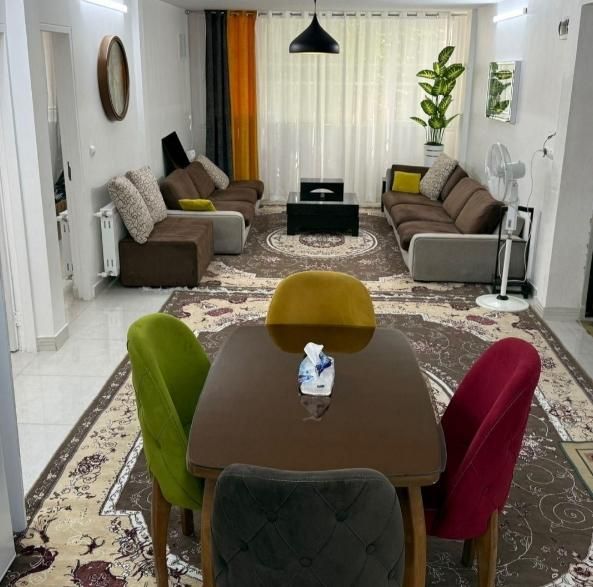 اجاره روزانه/هفتگی مبله ساعتی تمیز با پارکینگ|اجارهٔ کوتاه‌مدت آپارتمان و سوئیت|شیراز, شهرک سراج‎|دیوار