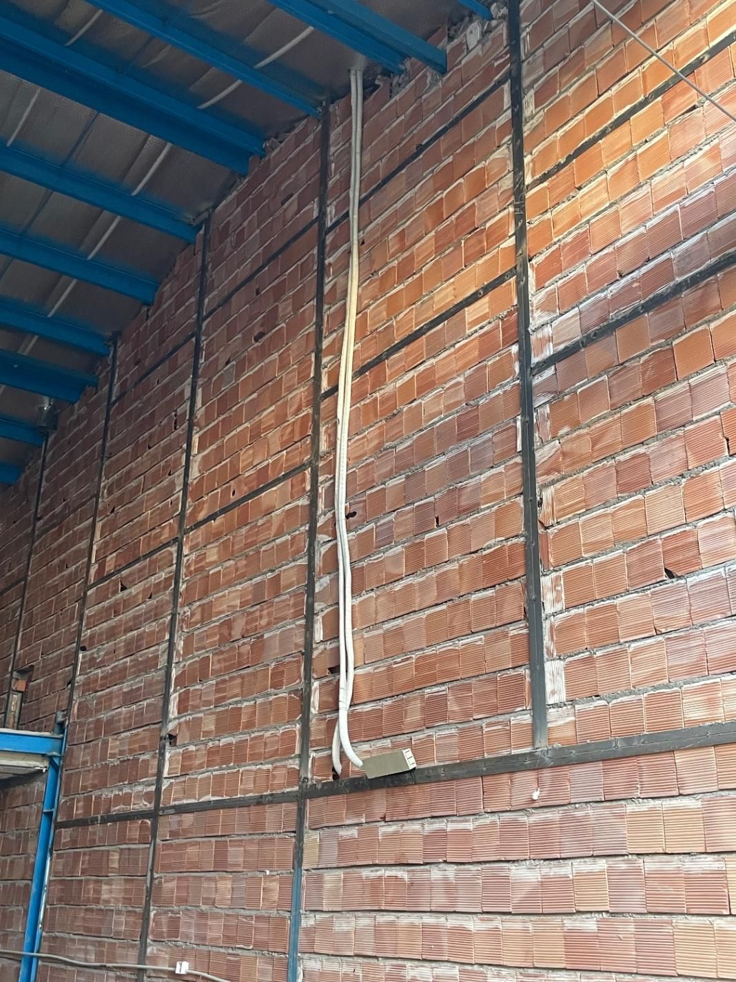 نصب،تعمیر،فروش،شارژگاز اسپلیت،داکت اسپلیت وفن کویل|کولر گازی و فنکوئل|کرمان, |دیوار