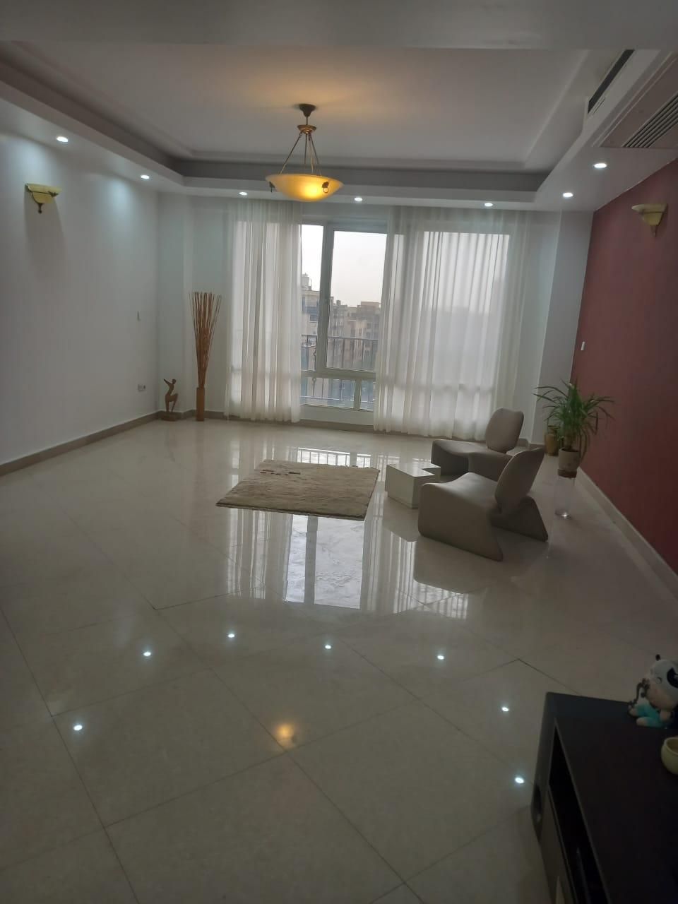 گلزار، 160متر، 2خواب، تاپ لوکیشن، غرق در نور|اجارهٔ آپارتمان|تهران, اراج|دیوار