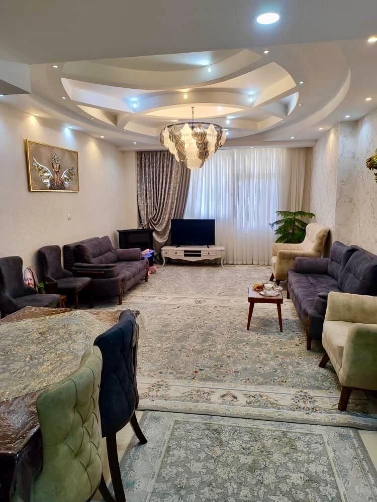 آپارتمان دو خواب ۱۳۵ مترشخصی ساز فاز یک صدرا|فروش آپارتمان|صدرا-فارس, فاز ۱|دیوار