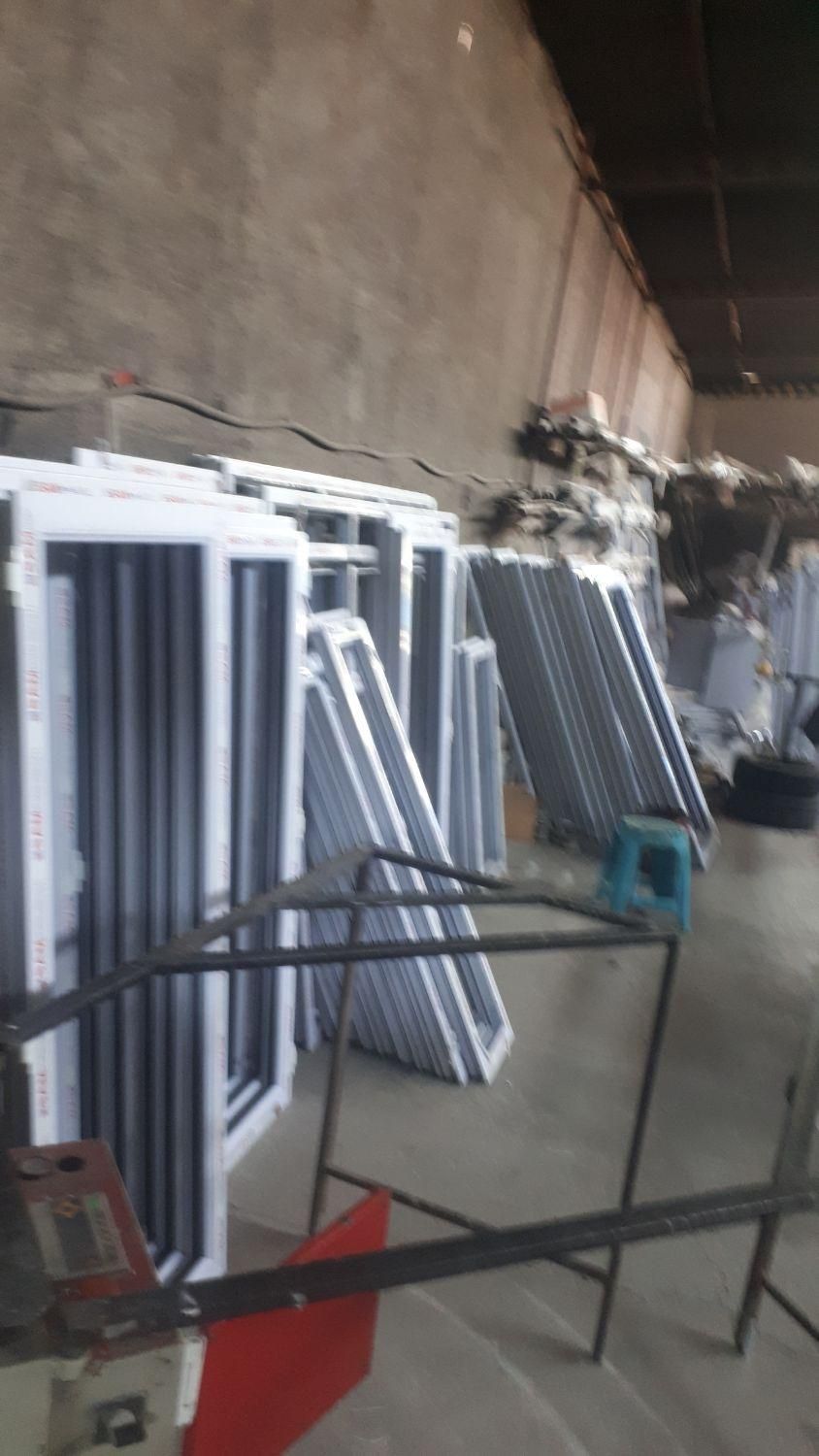 نصاب و کارگر پنجره دو جداره upvc|استخدام صنعتی، فنی، مهندسی|صباشهر, |دیوار