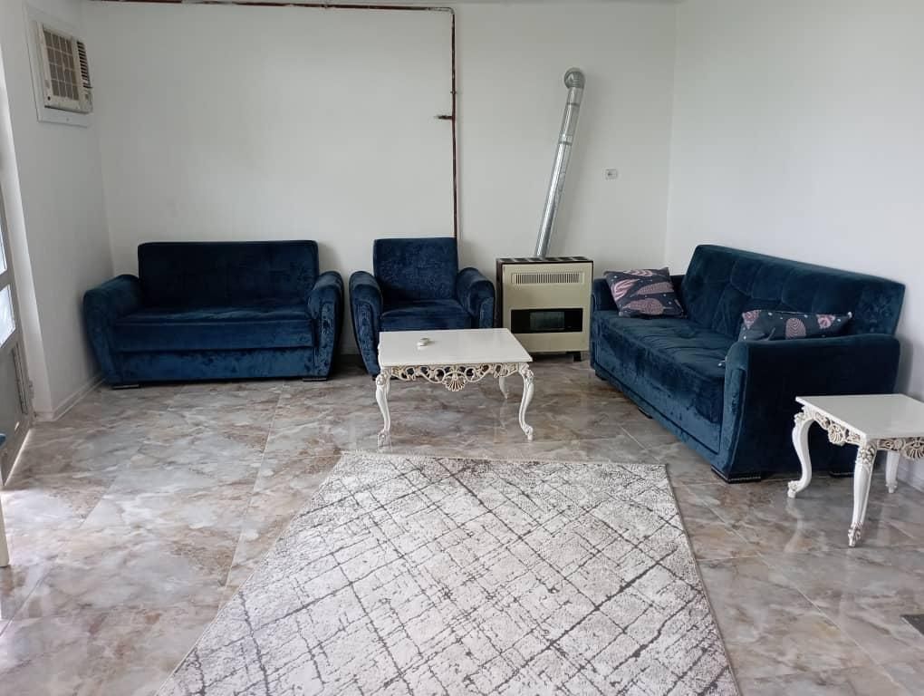سویت رشت نرسیده به خمام|اجارهٔ کوتاه‌مدت ویلا و باغ|رشت, فرودگاه سردار جنگل رشت|دیوار