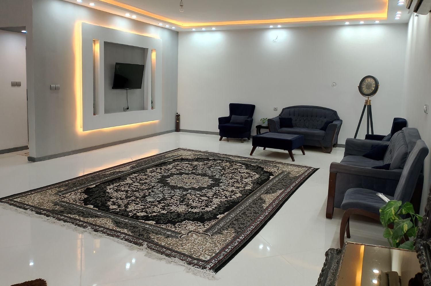 باغ ویلا  اجاره ای در شاندیز.|اجارهٔ کوتاه‌مدت ویلا و باغ|شاندیز, |دیوار