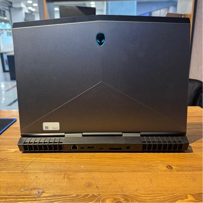 ۶گیگGTXرم۱۶هارد۱ترا گیمینگDell AlienwareباضمانتRGB|رایانه همراه|تهران, دزاشیب|دیوار