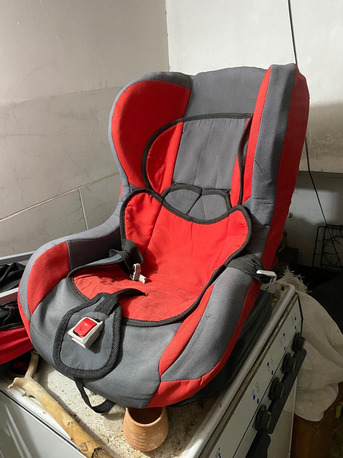 صندلی ماشین|تخت و صندلی بچه|قم, امامزاده ابراهیم|دیوار